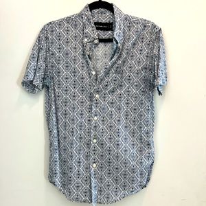 Abercrombie and Fitch performance moisture wicking, short sleeved, size XS